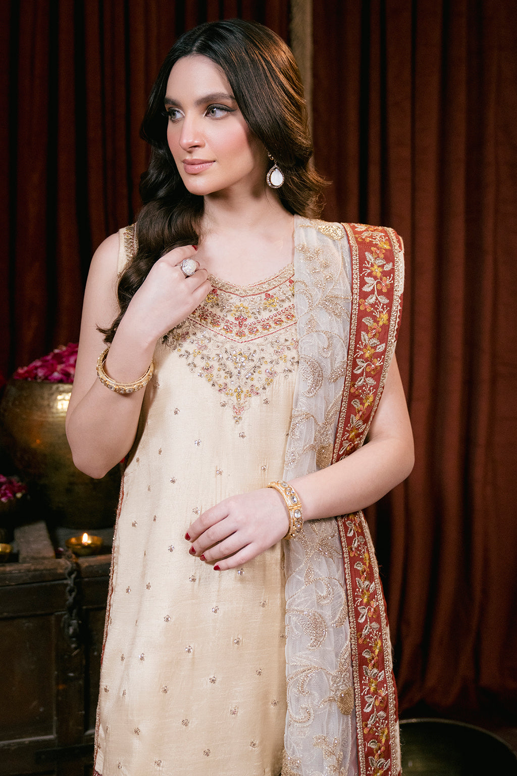 ROSHNI